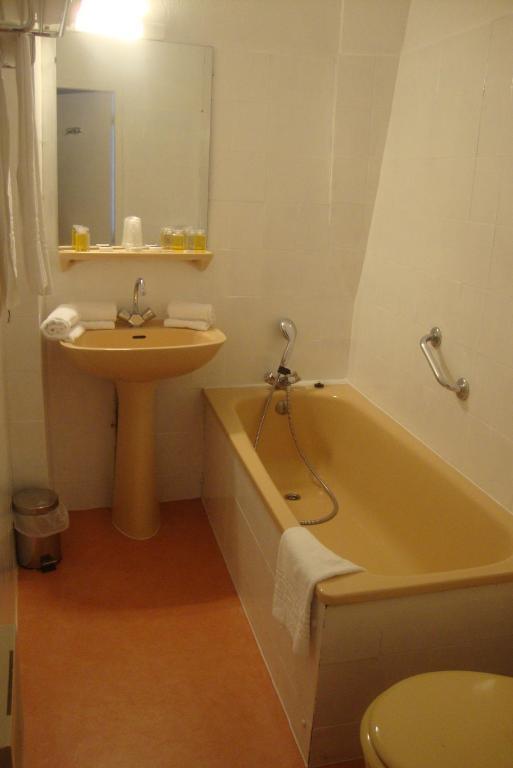 Hotel Le Beau Site جيان الغرفة الصورة